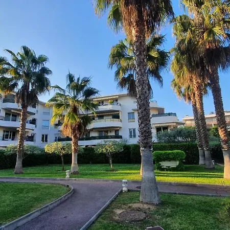 L'atalante, 2 Pièces 47m2 Lumineux Avec Piscine Appartamento *